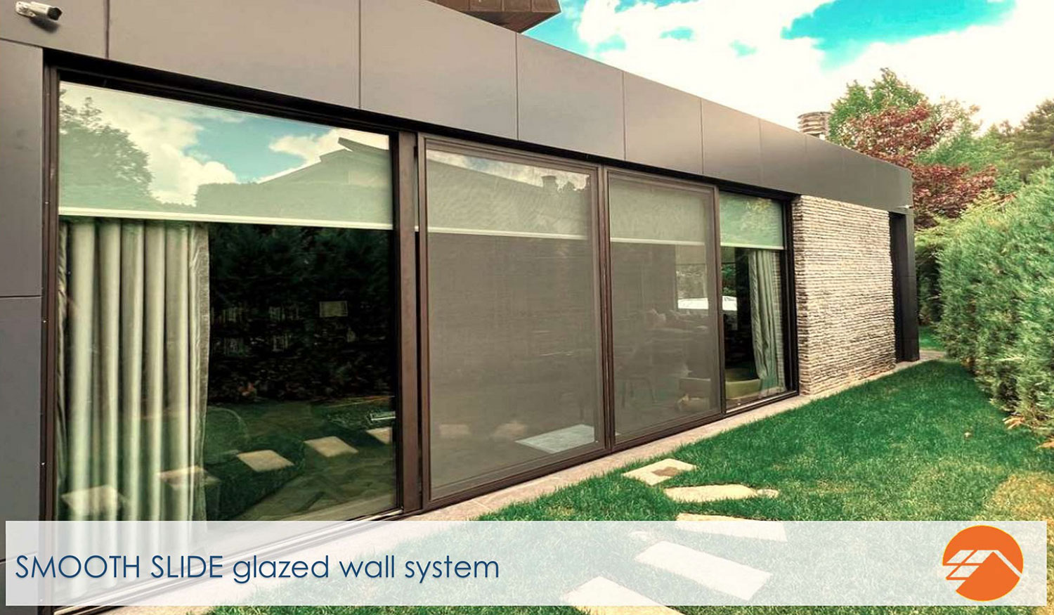 Glazed Wall Systems / Smooth Slide Gallery