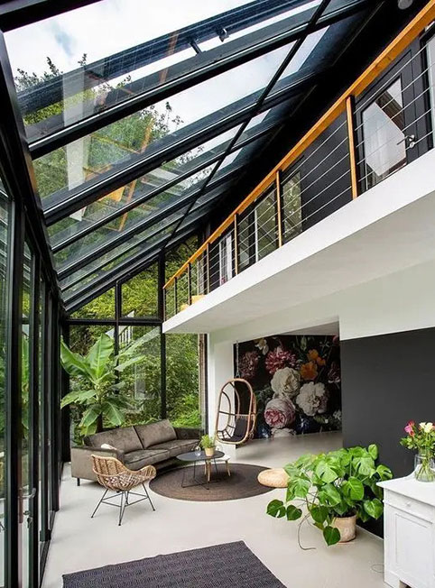 Professional Residential and Commercial Sunrooms and Solariums